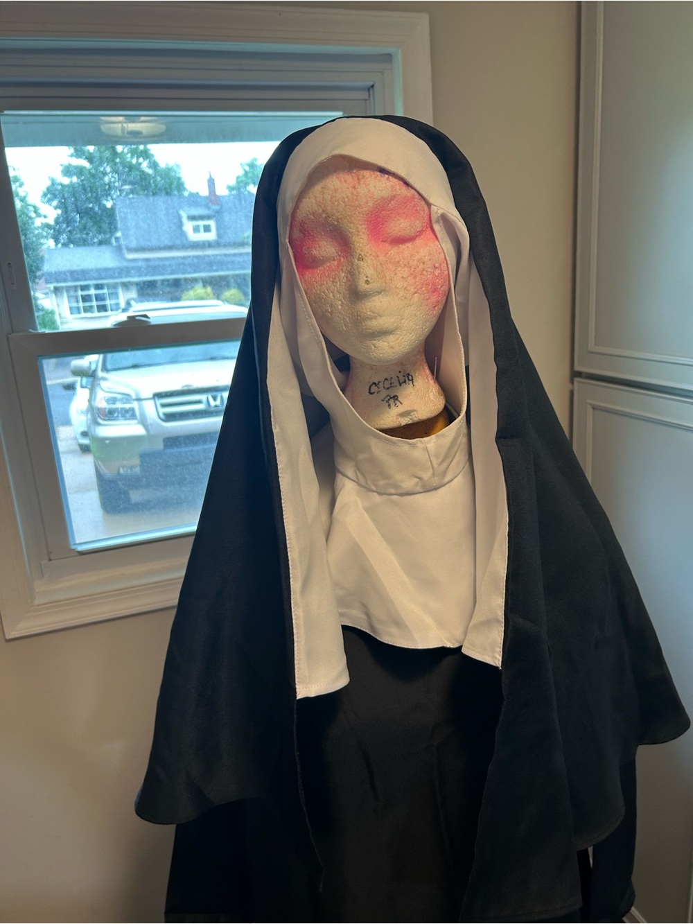 Classic Black and White Nun Costume with Habit Size Large - Picture 2 of 2